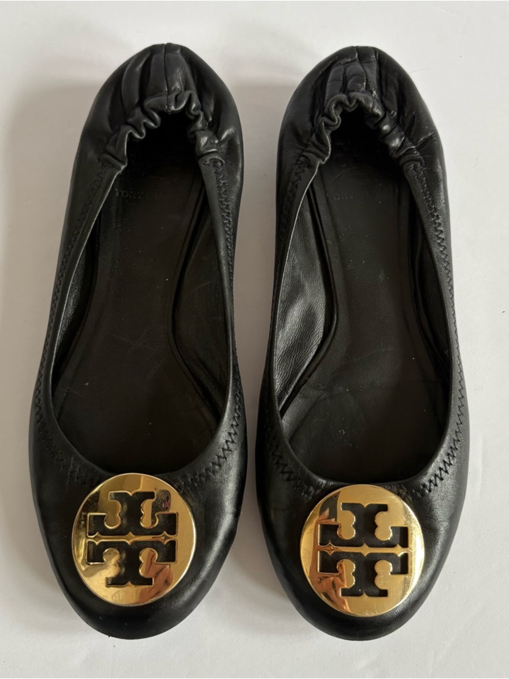 Tory Burch Black Leather Reva Ballet Flat Women’s 7 Gold Medallion Career Office - Picture 3 of 7